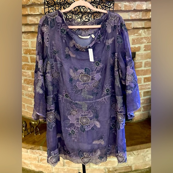 Soft Surroundings Antonia Silk Silver Threads Tunic - Picture 3 of 10